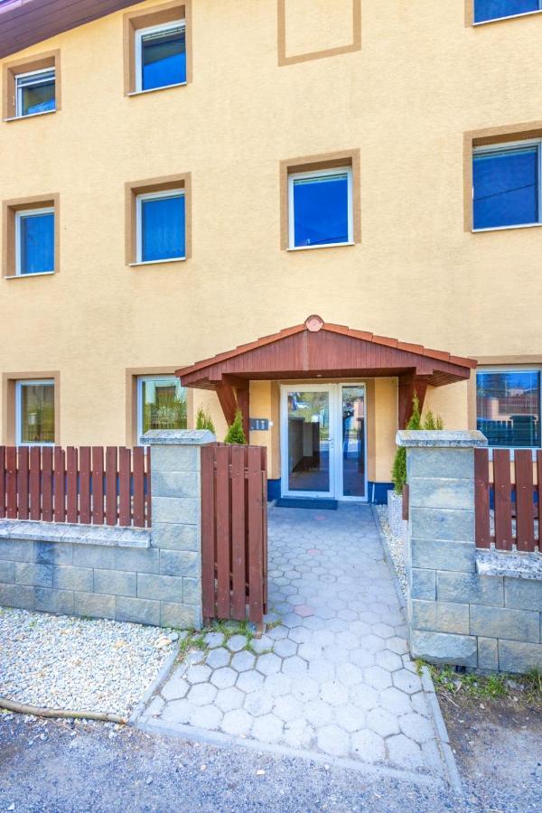 Apartmán Theo Velky Slavkov Exterior foto